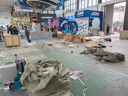 Baustelle und Abfall: So sieht es an der IFA an den Pressetagen in vielen Hallen aus.
