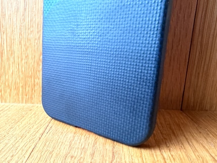 Ersetzt haptische Freuden: die Textur des Ultra-Slim Cases von Pitaka.