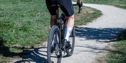 Ein gutes Gefühl auf dem Bike kann nicht schaden. Und das vermitteln die Aero-Socken von Dirtysox.