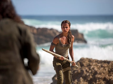 Lara-Models gab es im Laufe der Jahre viele – und auch Schauspielerinnen. Alicia Vikander – hier im Bild – ist bereits wieder von Sohpie Turner abgelöst worden.
