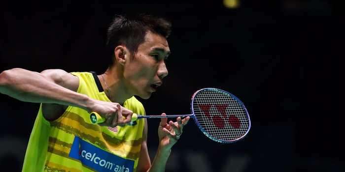 Il n'existe pas de modèles spécifiques de badminton pour débutants, avancés ou pros.